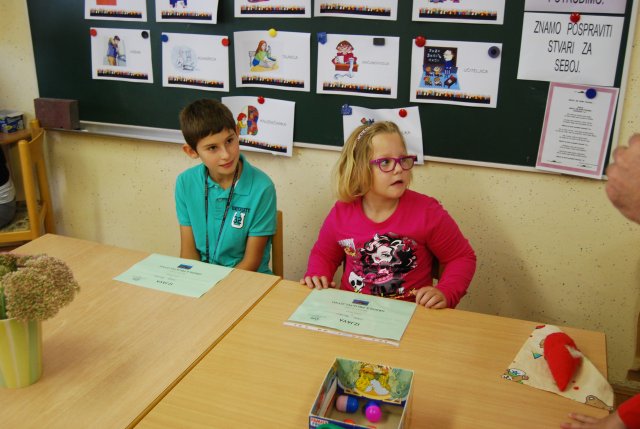 gradimo prijateljstvo 071